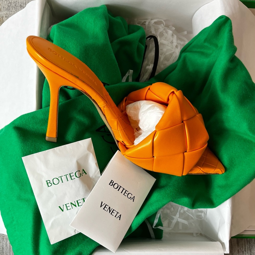 Bottega Veneta Lido Maxi Heel
